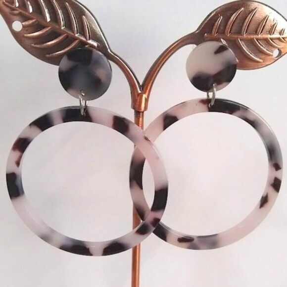 Black & Pinkish Gray Acrylic Animal Print Earrings - Picture 1 of 3